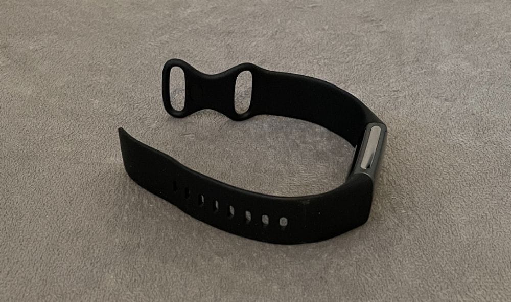Fitbit Charge 5 Review1