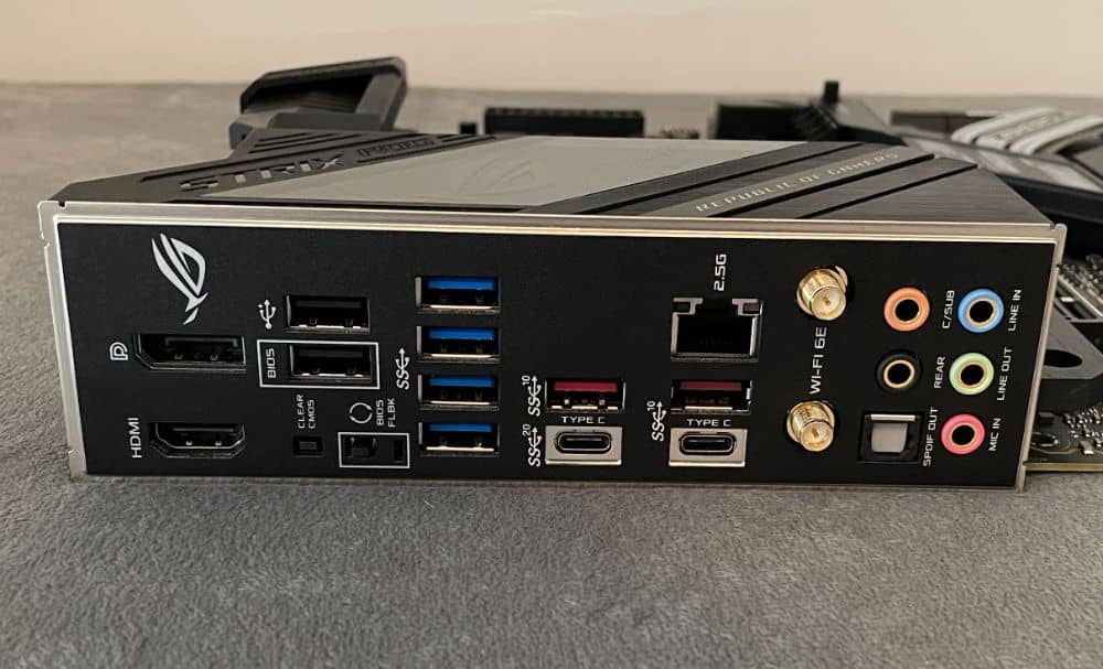 asus strix z690 f gaing wifi review8