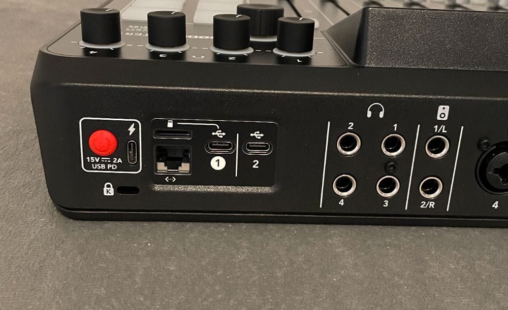 Rode Rodecaster Pro 2 Review photos10