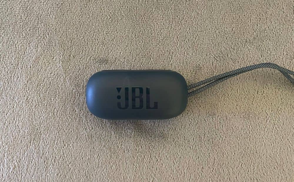 JBL Reflect Mini NC review 03