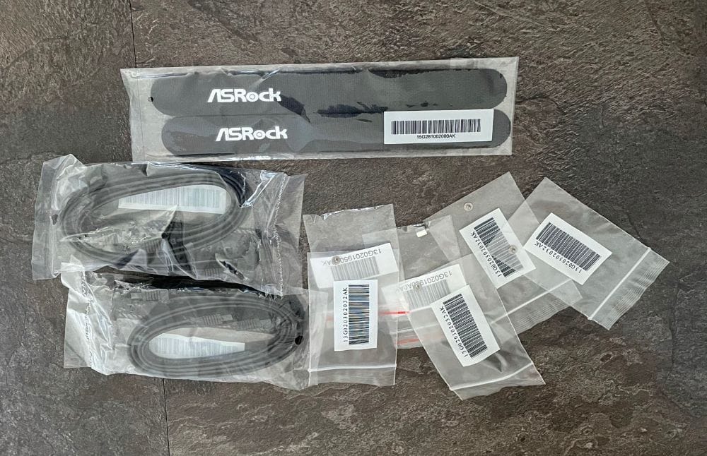 ASRock Z490 Exteme review photos 04
