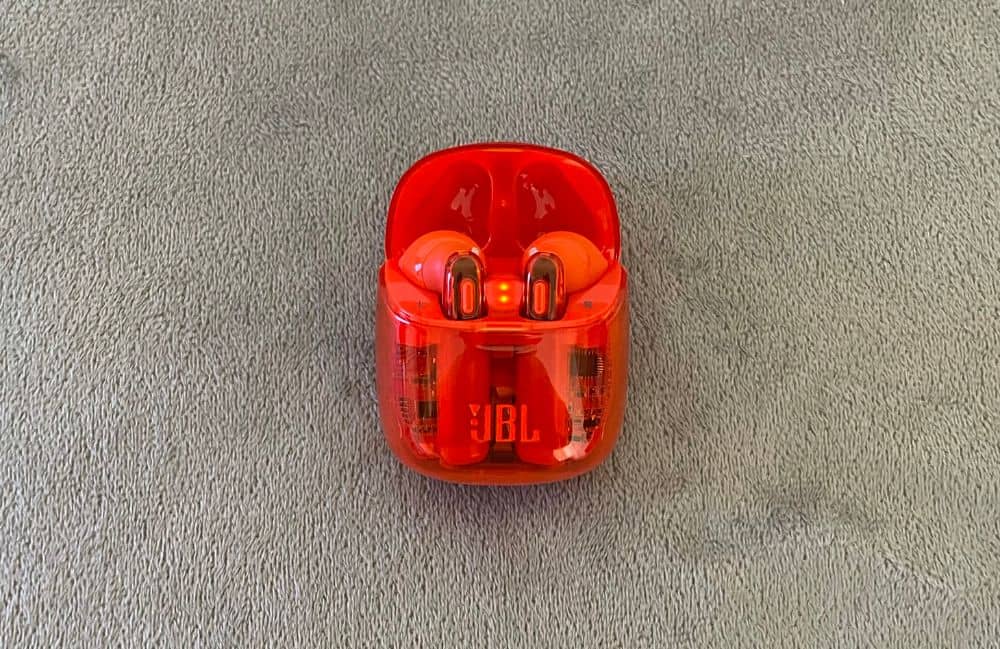 JBL tune 225 review 07