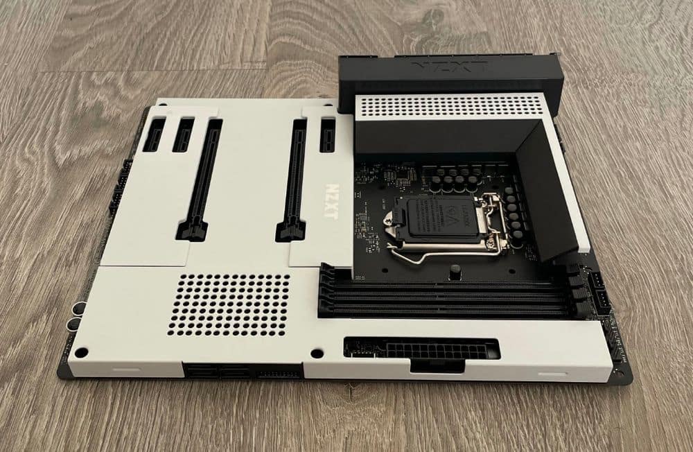 NZXT N7 Z490 review photos 14