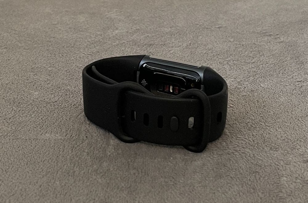 Fitbit Charge 5 Review9