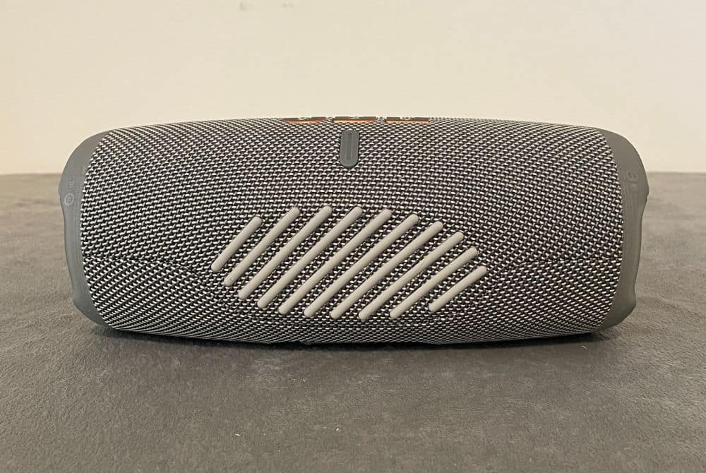 JBL Charge 5 Review 09