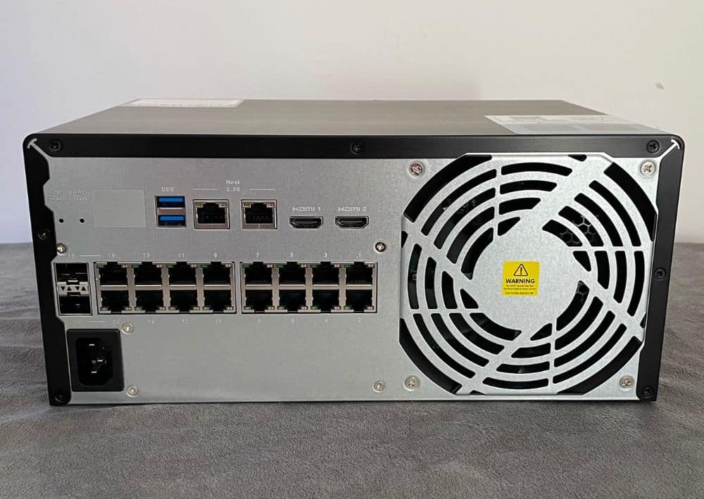 qnap qgd 3014 16PT review 12