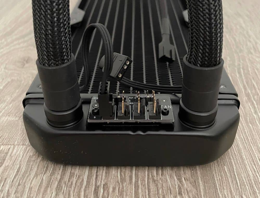 Fractal Design S36 360 Review 06