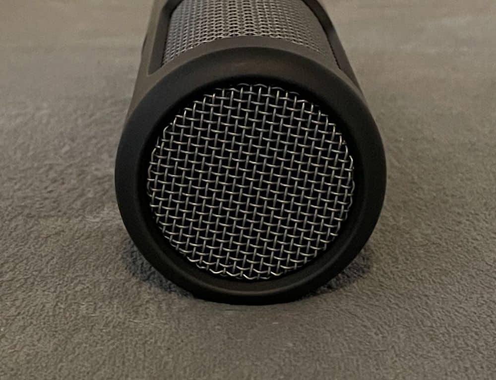 Beyerdynamic M 90 Pro X Microphone Review10
