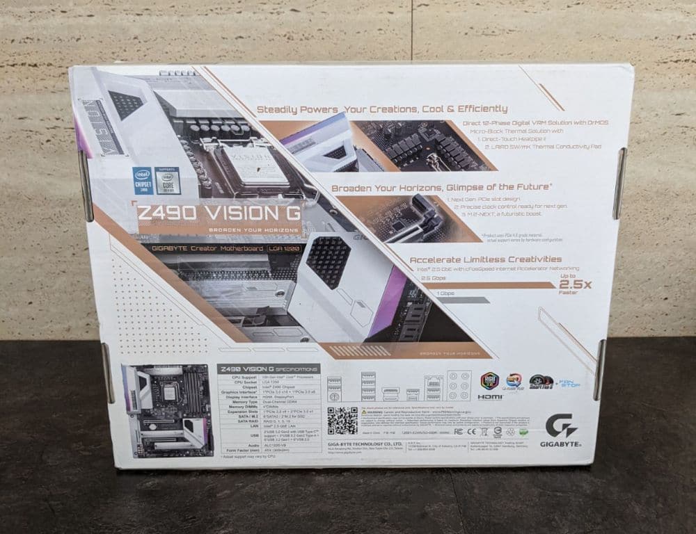 Gigabyte Z490 Vision G photos 02