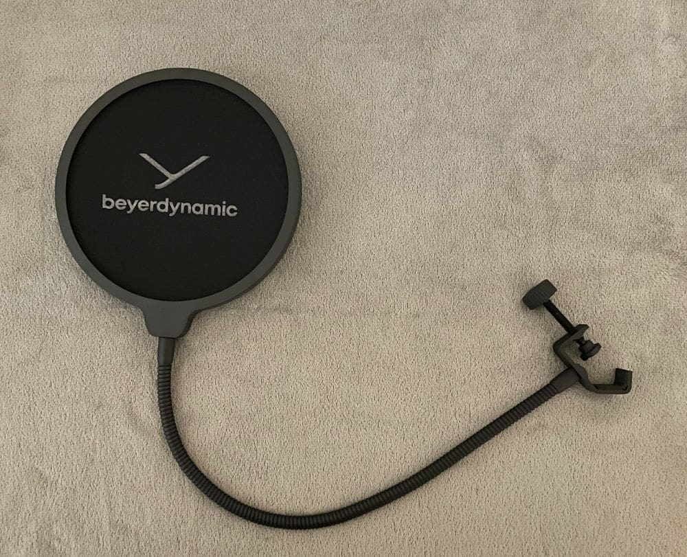 Beyerdynamic M 70 Pro X Microphone Review2