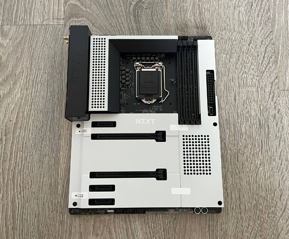 NZXT N7 Z490 review photos 02