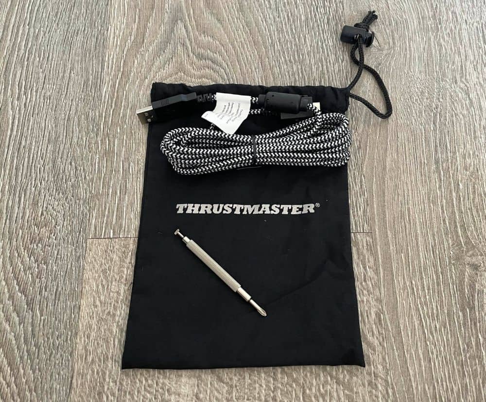 thrustmaster controller photos 11