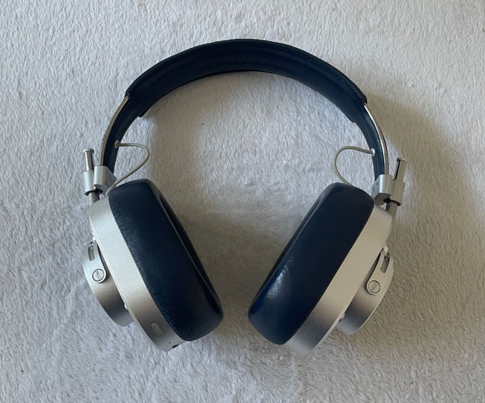 master dynamic mh40 review8