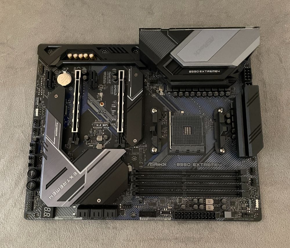asrock b550 extreme4 Review 08