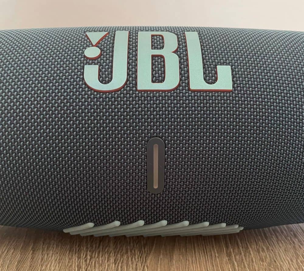 JBL Extreme 2 Review 07