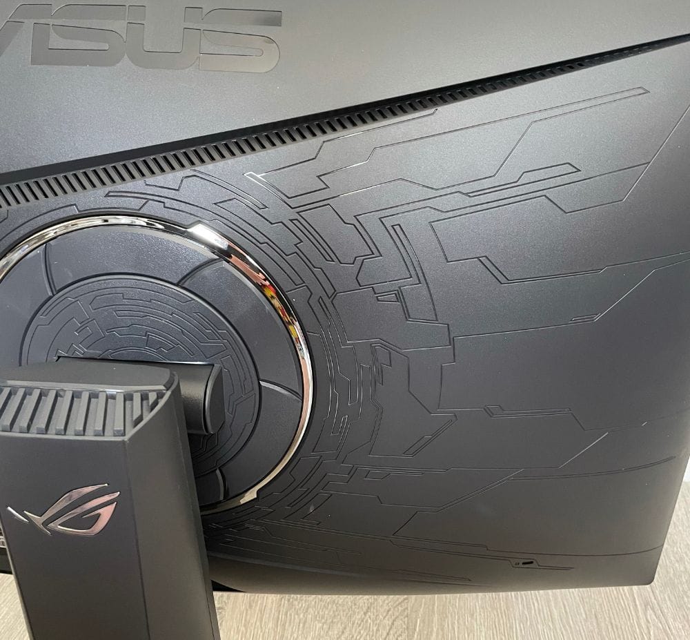 ASUS XG32VQR review photos 12