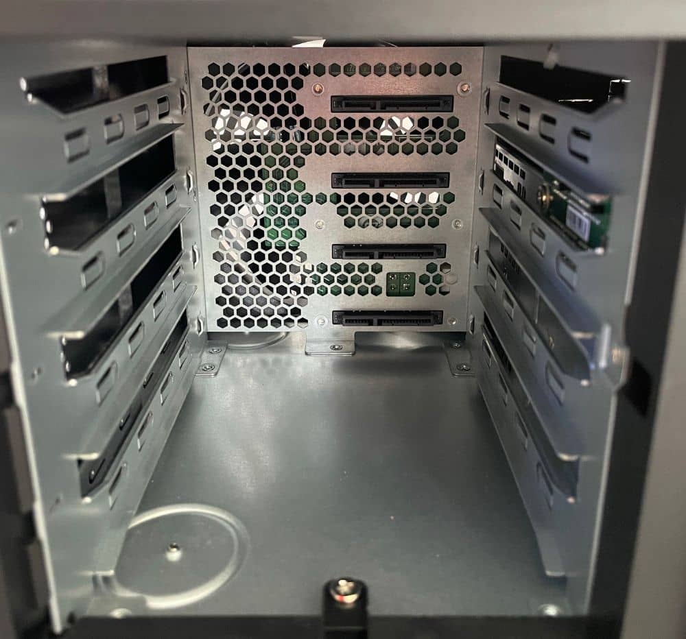 qnap qgd 3014 16PT review 08