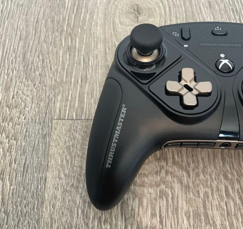 Thrustmaster xbox controller Review 07