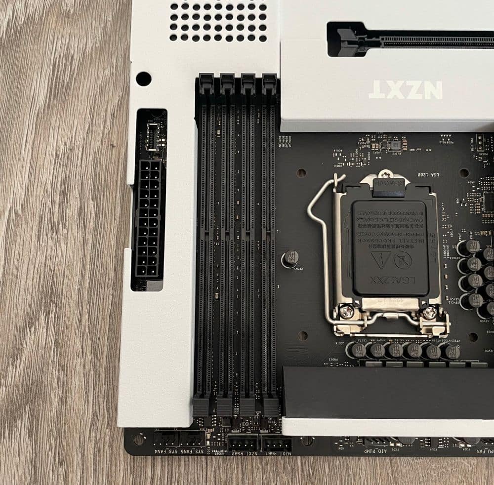 NZXT N7 Z490 review photos 10