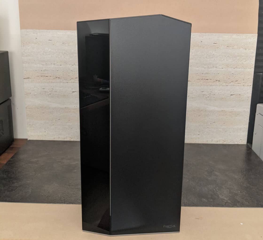 Fractal Design Vector RS Photos 02