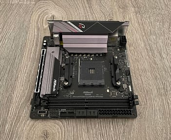 ASRock B550 Phantom Gaming-ITX/ax Motherboard Review