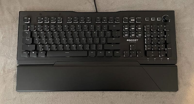 rocat vulcan pro review00001 Roccat Vulcan Pro Keyboard Review