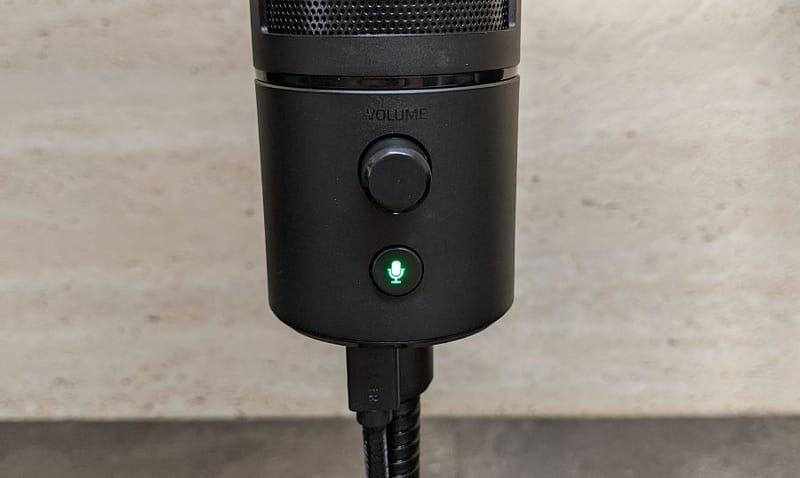 Razer Seiren Photos 13 Razer Seiren Emote Review