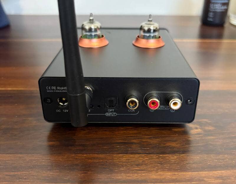 fosi gr40 review6 Fosi GR40 Review: A Compact Tube Amplifier That Delivers Warmth and Versatility