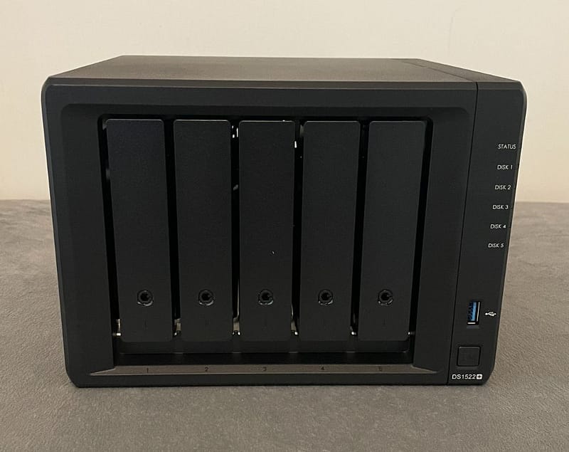 synology ds1522 plus review00009 Synology DS1522+ 5 Bay NAS Review