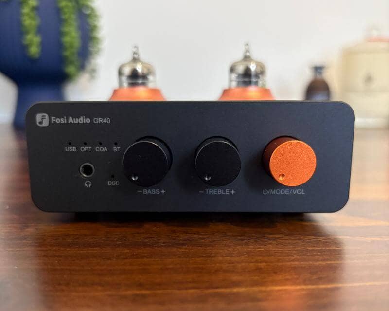 fosi gr40 review3 Fosi GR40 Review: A Compact Tube Amplifier That Delivers Warmth and Versatility