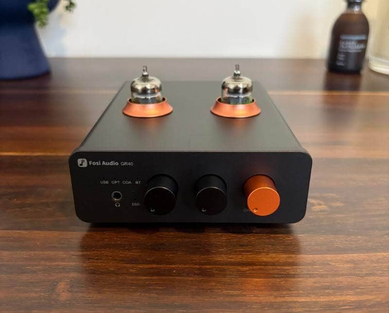 Fosi GR40 Review: A Compact Tube Amplifier That Delivers Warmth and Versatility 2 fosi gr40 review1 Fosi GR40 Review: A Compact Tube Amplifier That Delivers Warmth and Versatility