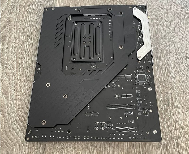 asrock x570 taichi razer photos 13 ASRock X570 Taichi Razer Edition Review