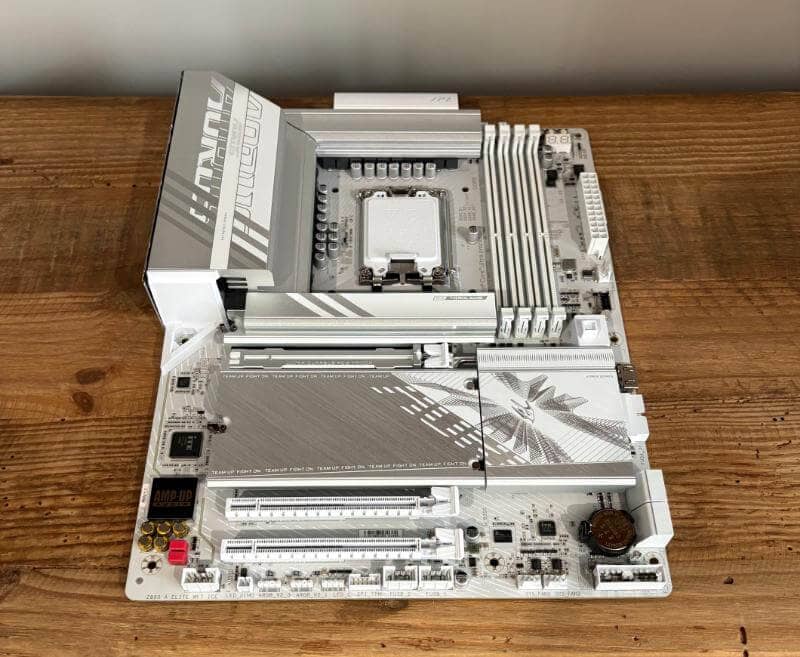 GIGABYTE Z890 AORUS ELITE WIFI7 review4 GIGABYTE Z890 AORUS ELITE WIFI7 ICE Review: The Perfect Balance of Performance and Features