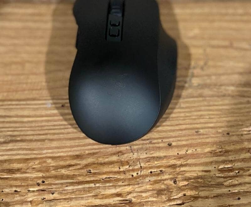 razer nage v2 pro review5 Razer Naga V2 Pro Review – The Ultimate Customisable Gaming Mouse for MMO and Beyond