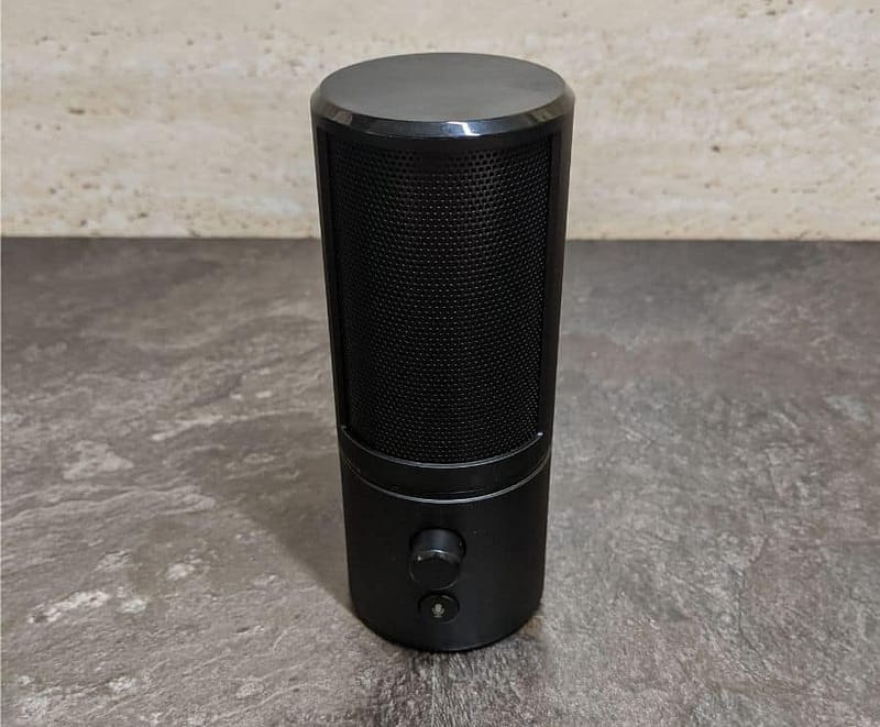 Razer Seiren Photos 07 Razer Seiren Emote Review