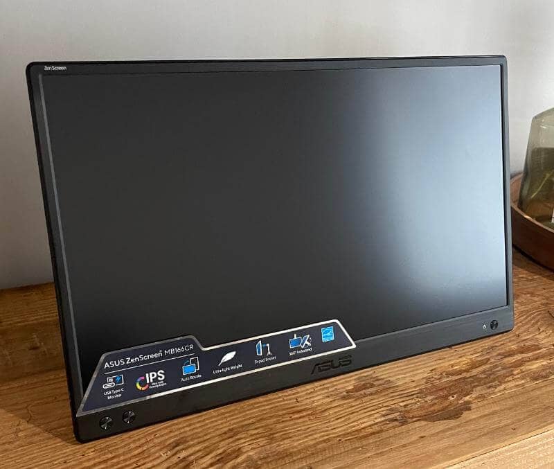 asus mb166cr review2 ASUS ZenScreen MB166CR Review - Lightweight and Portable Monitor