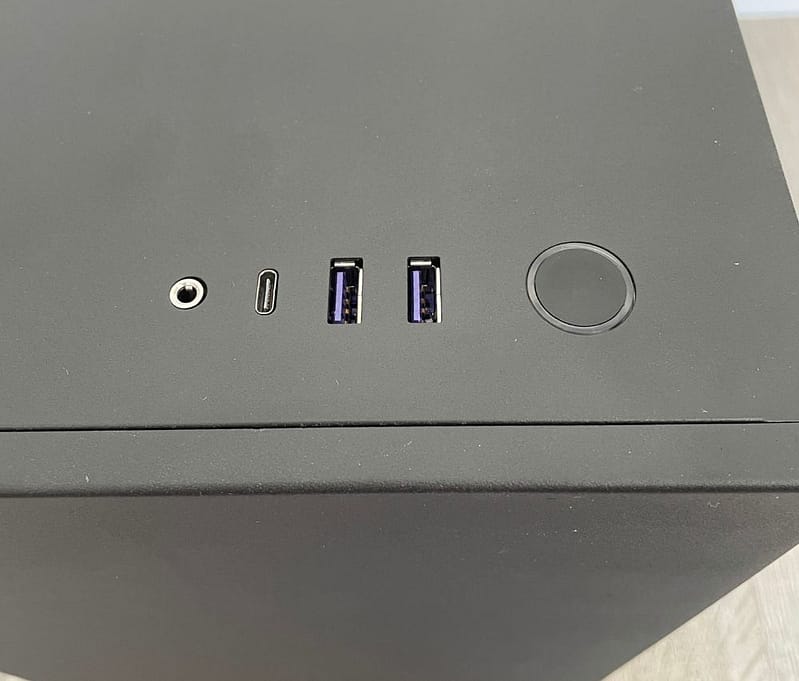 NZXT H710 photos 05 NZXT H710 Review