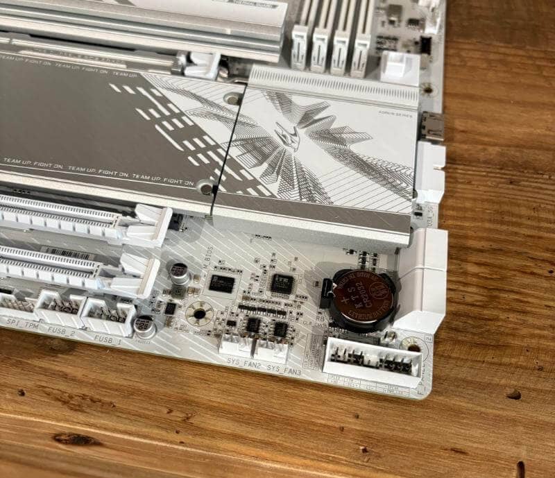 GIGABYTE Z890 AORUS ELITE WIFI7 review6 GIGABYTE Z890 AORUS ELITE WIFI7 ICE Review: The Perfect Balance of Performance and Features