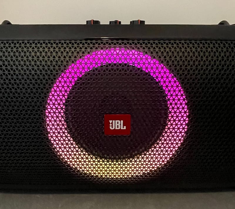 jbl partybox go review16 JBL PartyBox On-The-Go Speaker Review