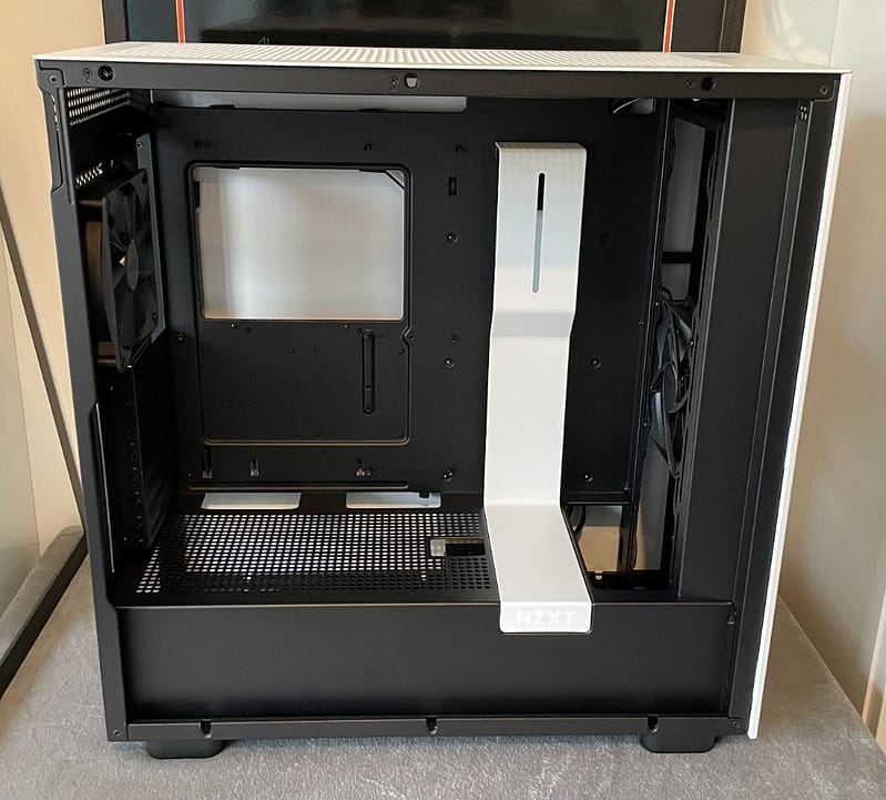 NZXT H7 Flow Review10 NZXT H7 Flow Case Review