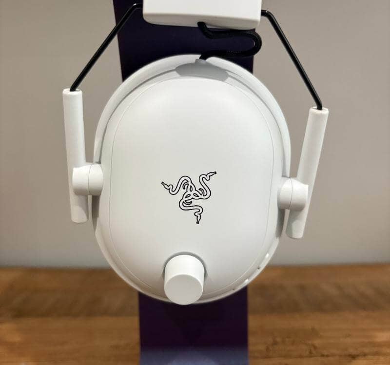 razer blackshark v2 pro console review5 Razer BlackShark V2 Pro Console Review – Premium Wireless Audio for Serious Console Gamers