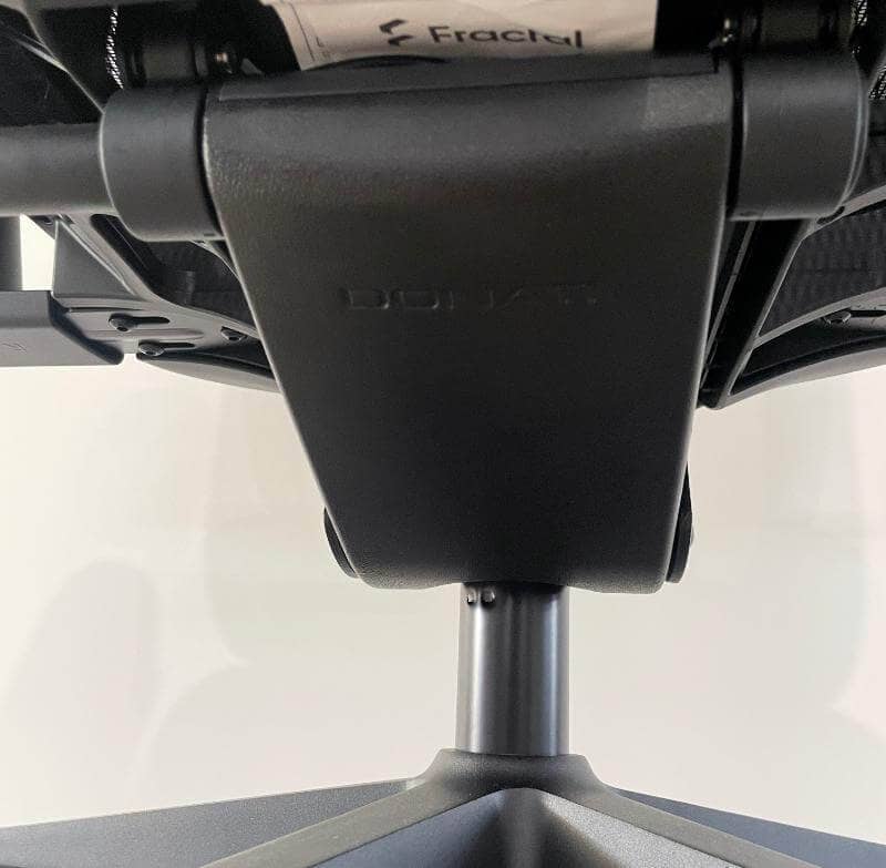 fractal design refine review8 Fractal Design Refine Review - A Gaming Chair That's Actually Good!