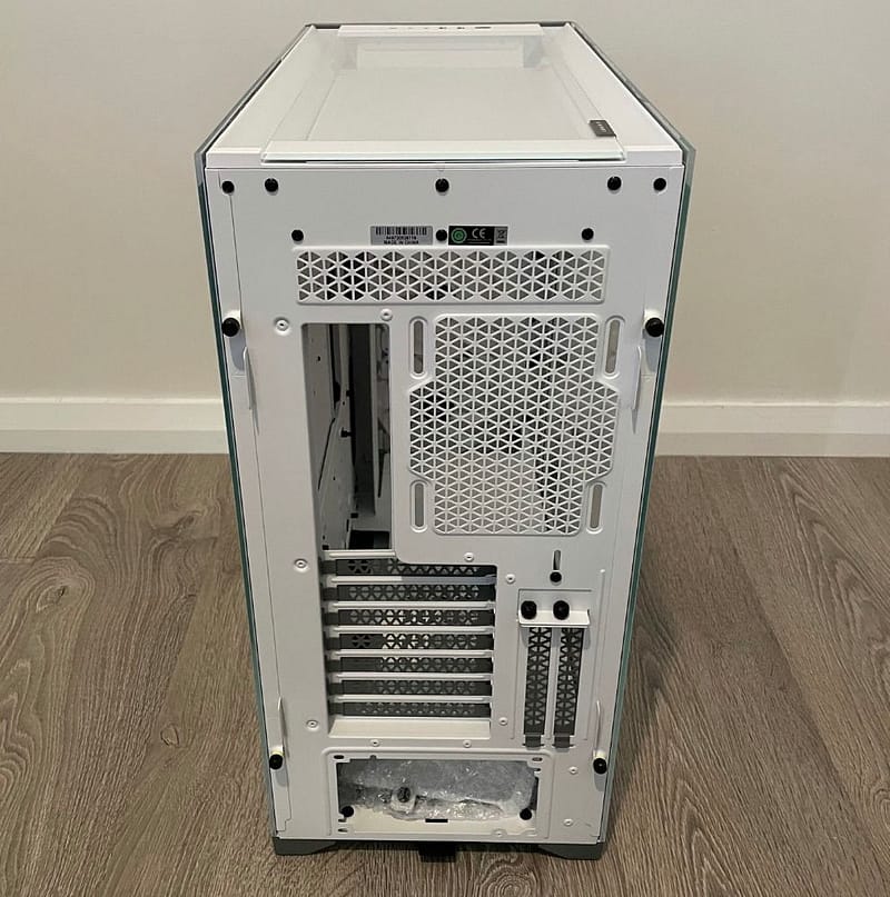 Corsair 5000X review 07 Corsair iCUE 5000X RGB Tempered Glass Case Review