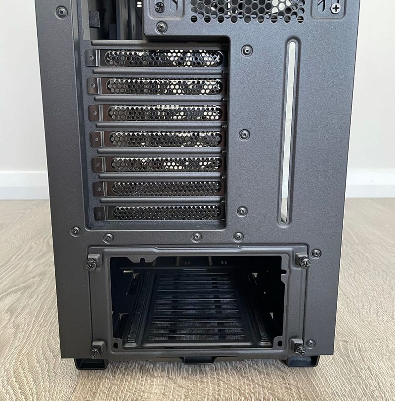 NZXT H710 photos 10 NZXT H710 Review