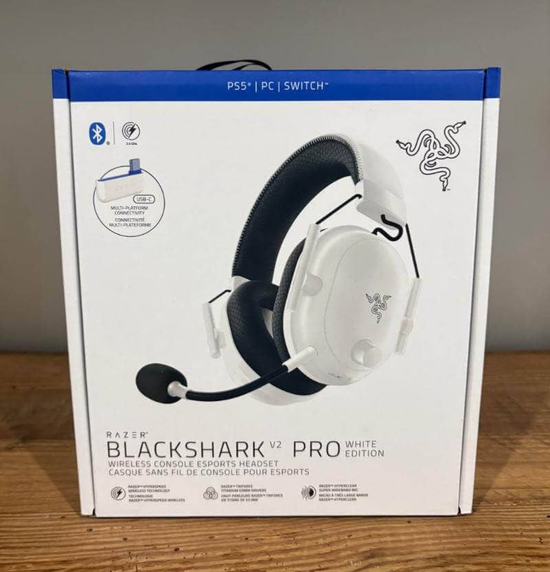 Razer BlackShark V2 Pro Console Review – Premium Wireless Audio for Serious Console Gamers 2 razer blackshark v2 pro console review1 Razer BlackShark V2 Pro Console Review – Premium Wireless Audio for Serious Console Gamers
