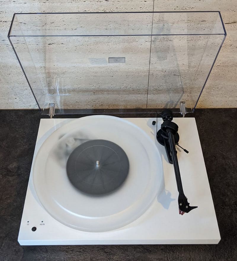 Pro Ject Debut Carbon Esprit photos 12 Pro-Ject Debut Carbon Esprit SB Review