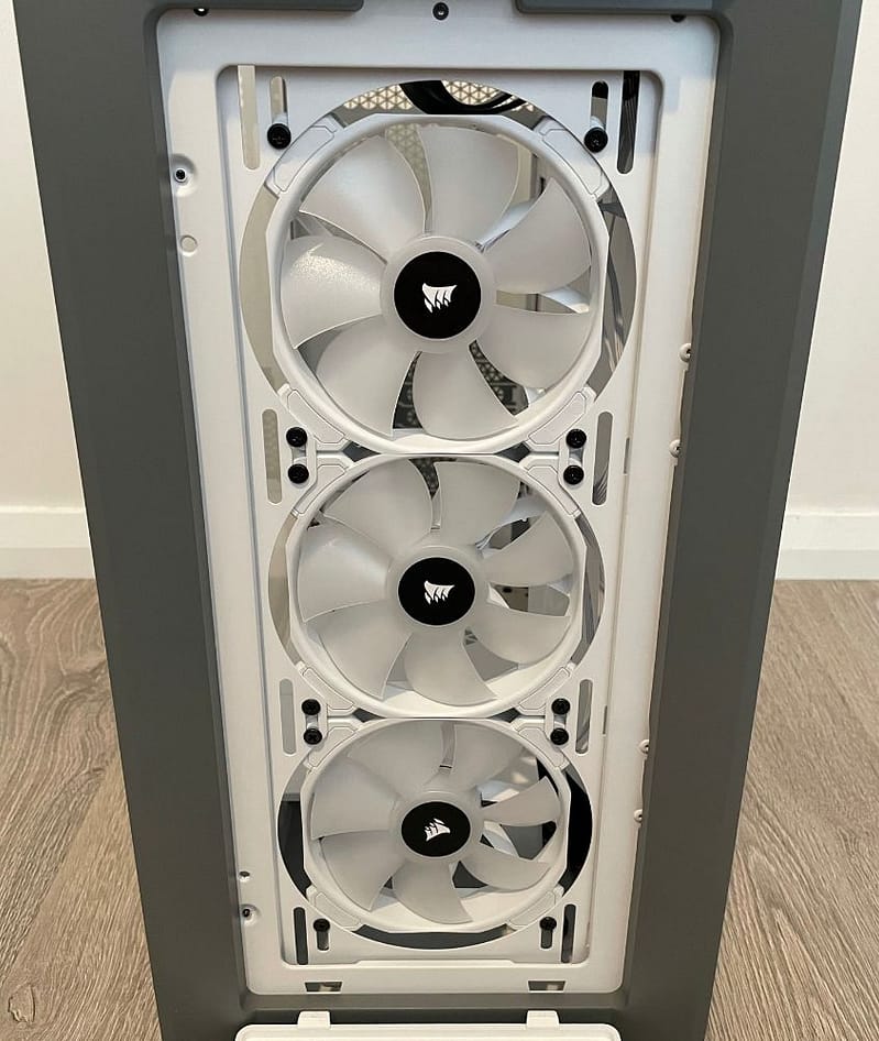 Corsair 5000X review 13 Corsair iCUE 5000X RGB Tempered Glass Case Review