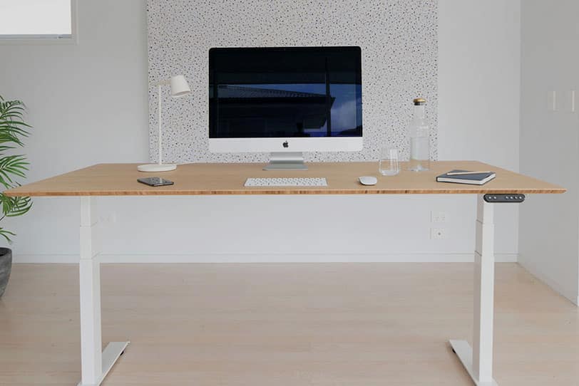 stand desk review banner