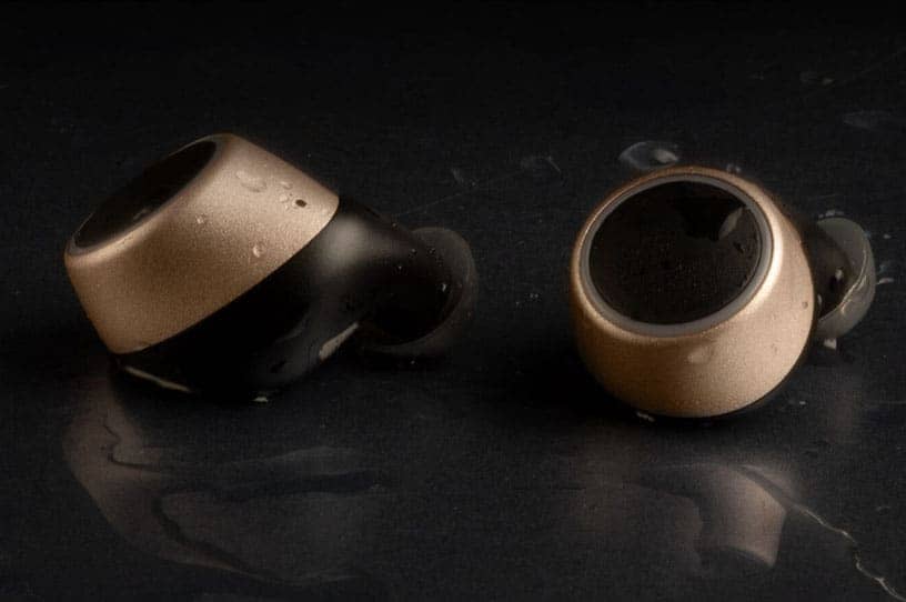 Creative Outlier Gold Review banner