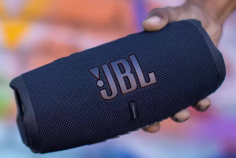 JBL Flip 6 review: Full specs, features & sound quality | Tom's Guide